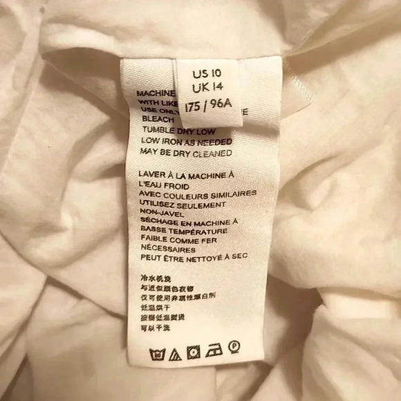 Anthropologie Belted Eyelet Lace Button Front Romper-size 10-NWOT-Never worn🤍 - Picture 6 of 9